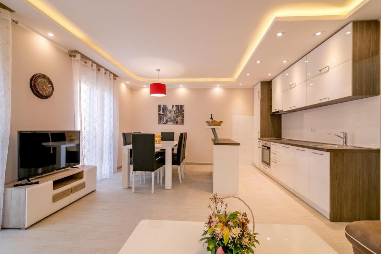 Apartmani Matej Kotor Zewnętrze zdjęcie
