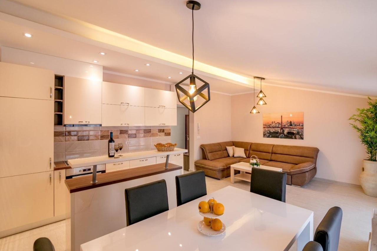 Apartmani Matej Kotor Zewnętrze zdjęcie