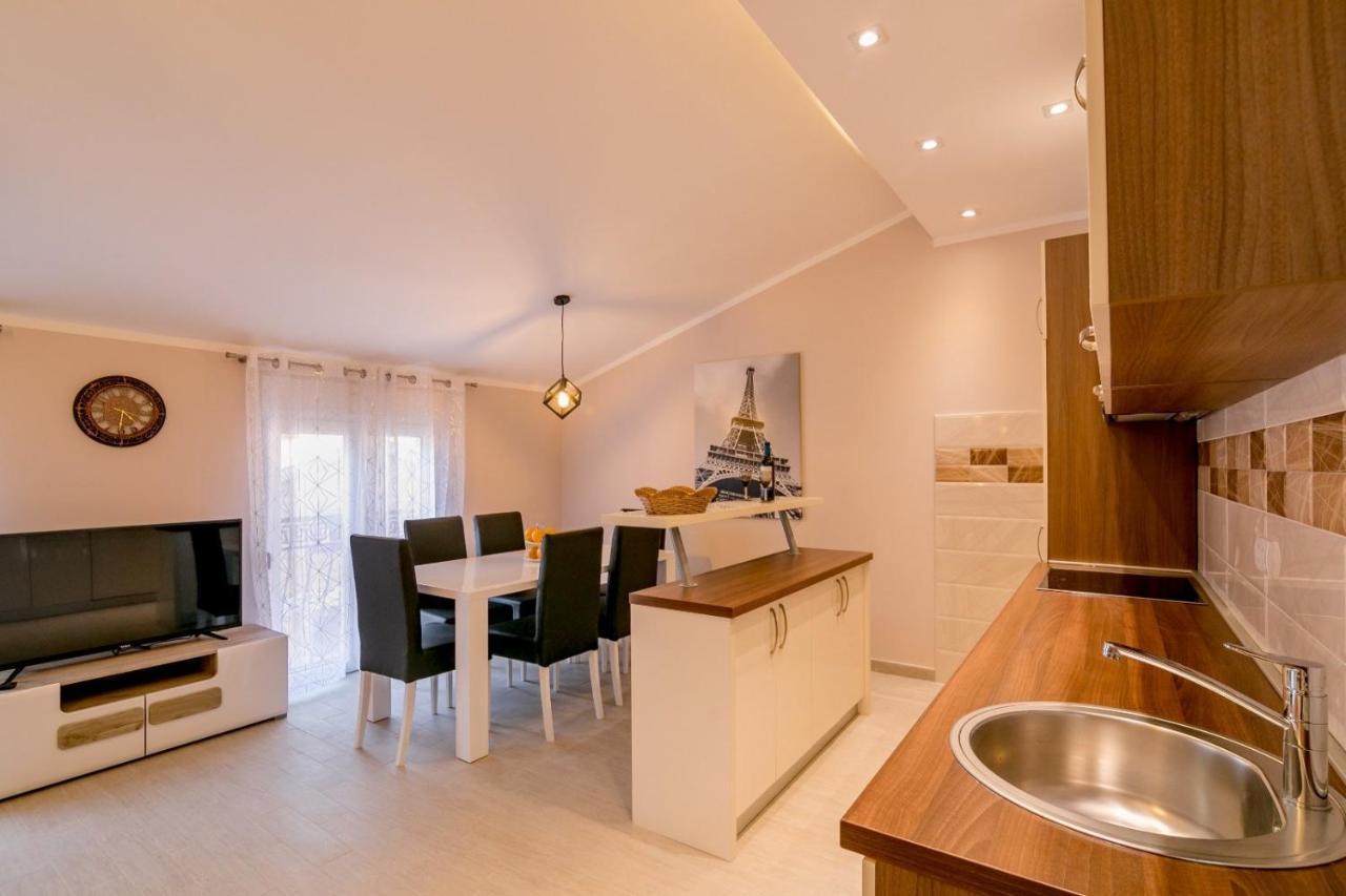Apartmani Matej Kotor Zewnętrze zdjęcie