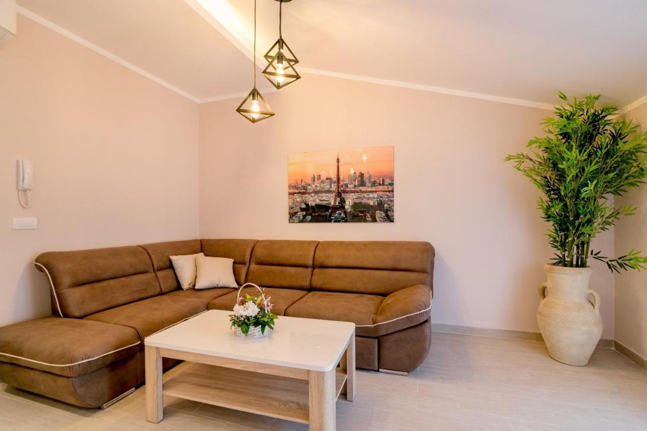 Apartmani Matej Kotor Zewnętrze zdjęcie